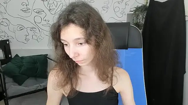 EmmanuellBrown on StripChat