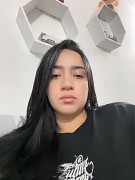 EmmyEvans1 on StripChat