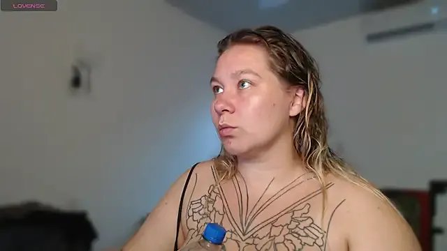 Enotika on StripChat