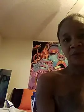 EnticingAaliyah on StripChat