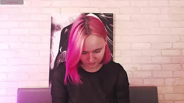 Ericha_Stone on StripChat