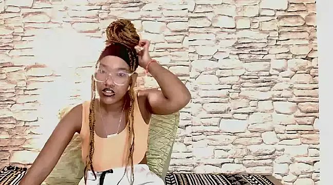 EroticSexyPrada on StripChat