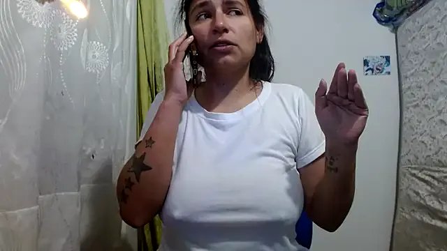 Escarcha-blue on StripChat