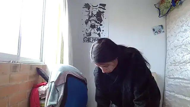 Escarcha-blue on StripChat