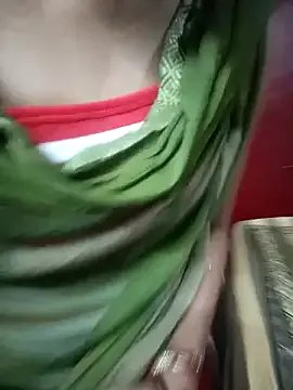 Eshwari_Chopra on StripChat