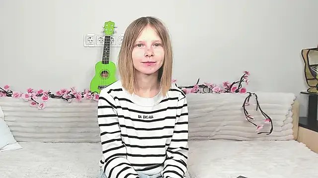 Freechat EssieVogel on StripChat