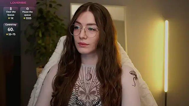 Ester_Hill on StripChat