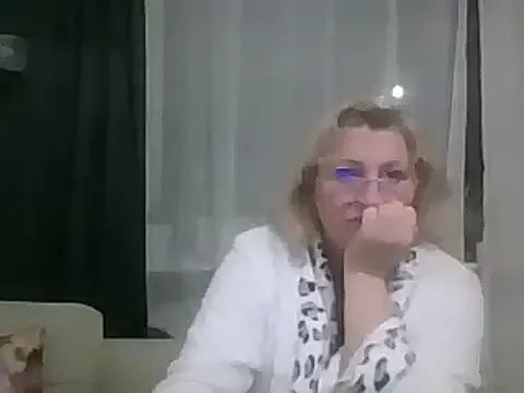 Eva5576 on StripChat