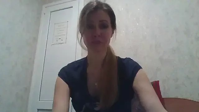 Eva_Neon on StripChat