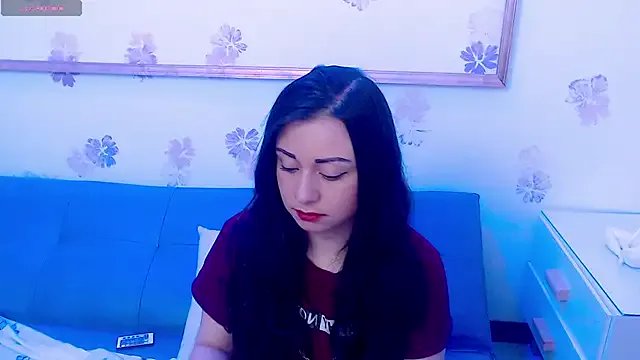 Eva_Roussell on StripChat