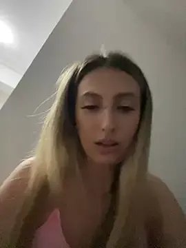 Eva_Ryen on StripChat