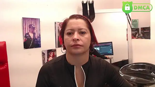 eva_twiss on StripChat