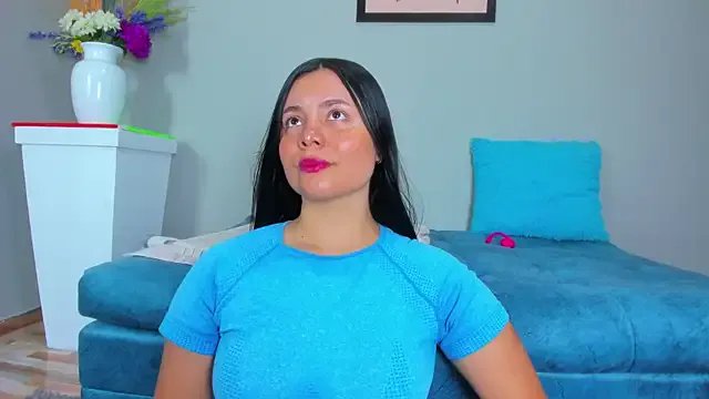 evaa_greey on StripChat