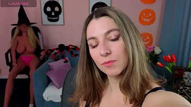 evafolver on StripChat