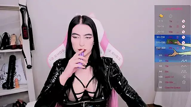 EvangelinaVangelis on StripChat