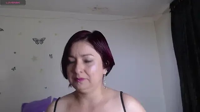 evangeline_lover on StripChat