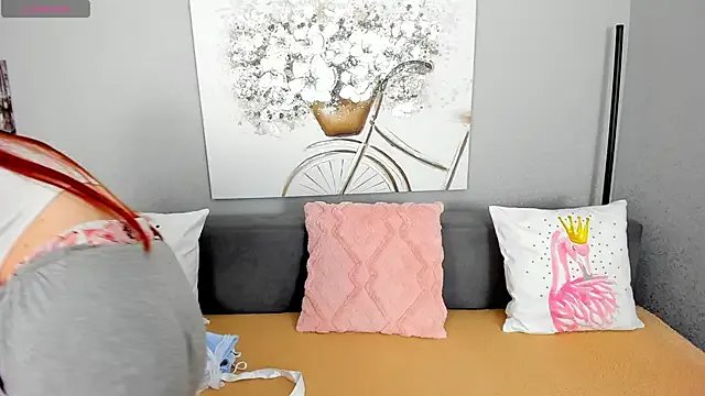 Evarey_ on StripChat