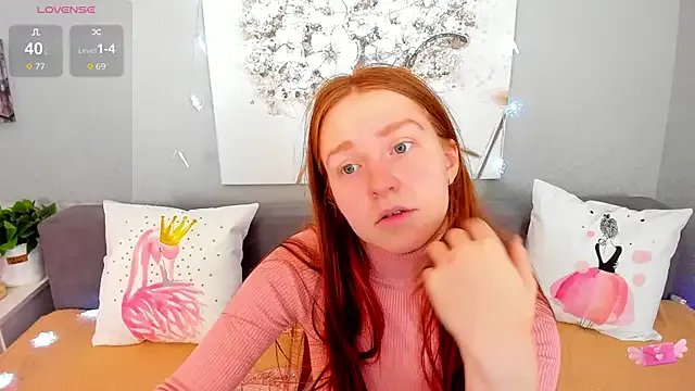 Evarey_ on StripChat