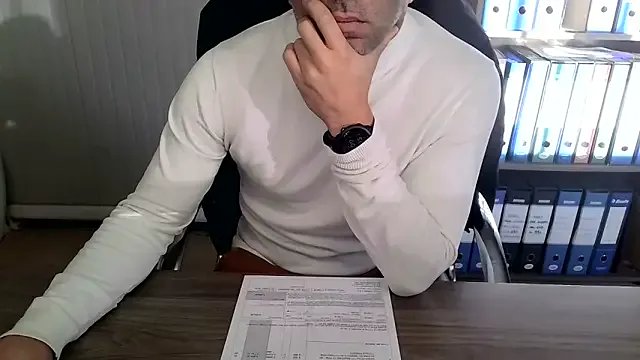 Evasionee on StripChat