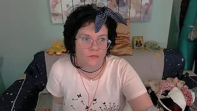 EverlyRays on StripChat