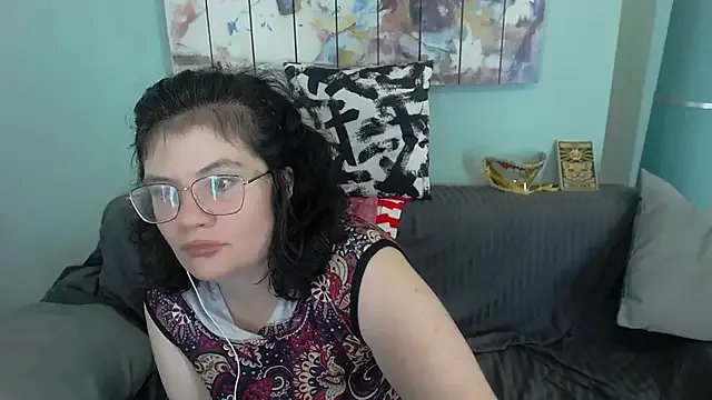 EverlyRays on StripChat