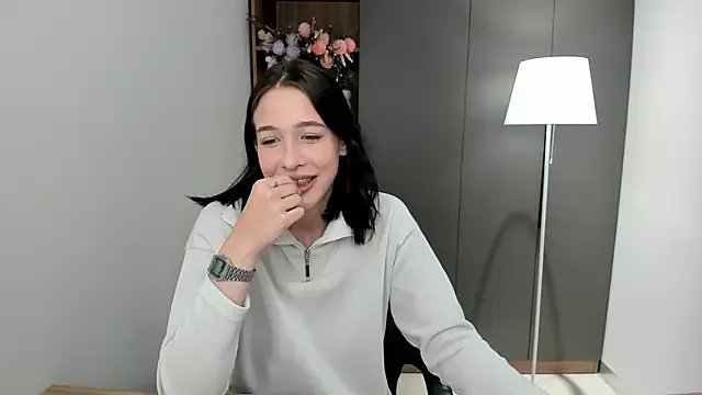 EviaRabasca on StripChat