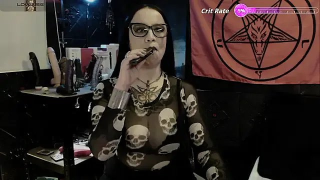 Evil_Queen_666 — put me horny fuck me hard / squirt 