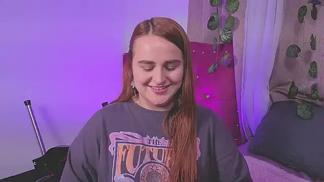 evy_orange1 on StripChat