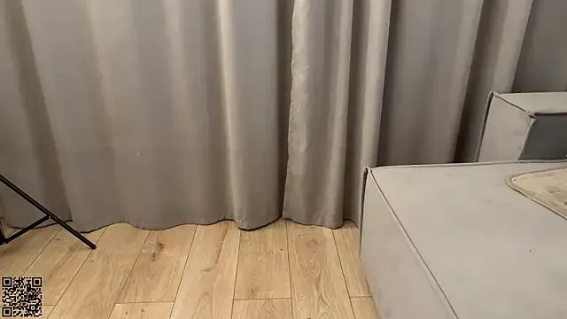 Exeltis on StripChat