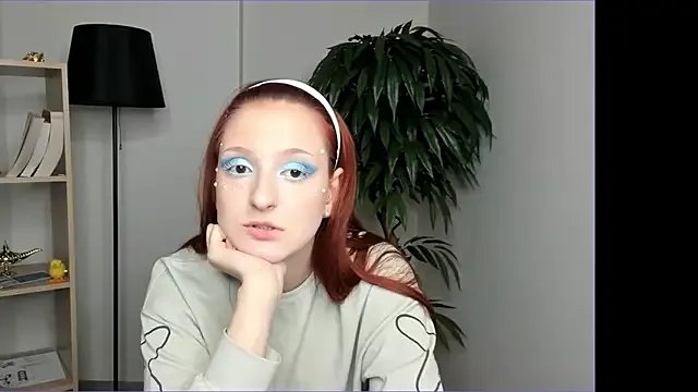 FalineBeacher on StripChat