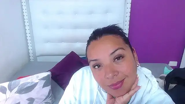 fat_naughtyass on StripChat