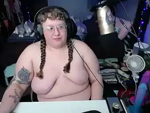 FatVeronica on StripChat