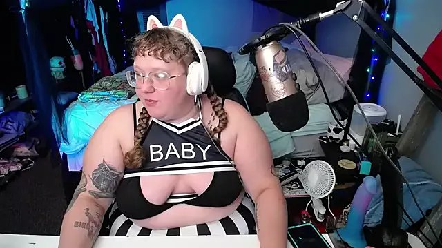 FatVeronica on StripChat
