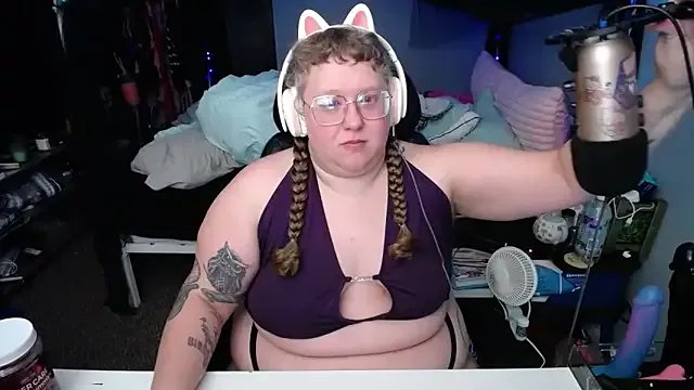 FatVeronica on StripChat