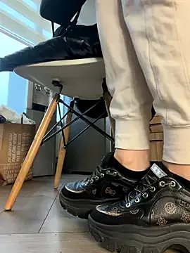 FeetVibe on StripChat