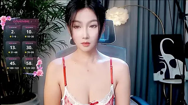 Freechat feifei-love on StripChat