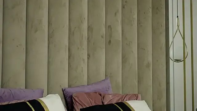 FeliciaKrige on StripChat