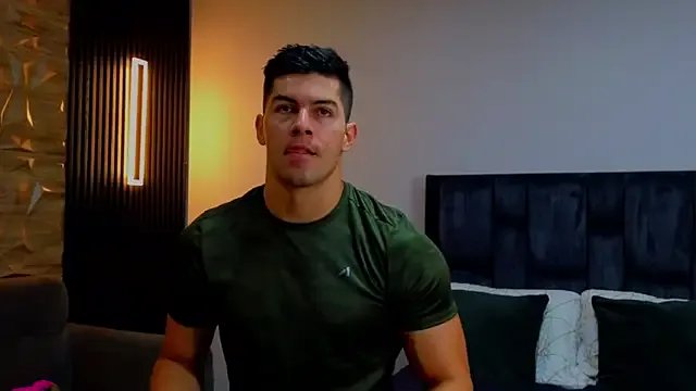 FelipeAndMarcello3 on StripChat