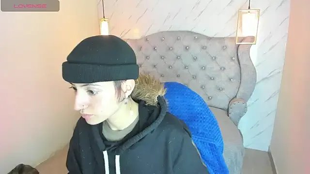 StripChat Fieramadame is Freechat Fieramadame — You masturbate, I laugh