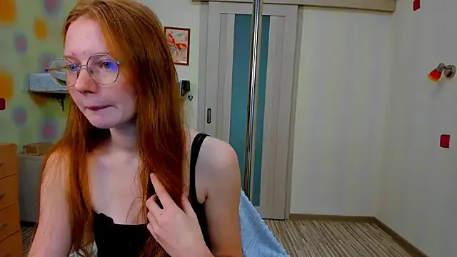 Fire_Luna on StripChat
