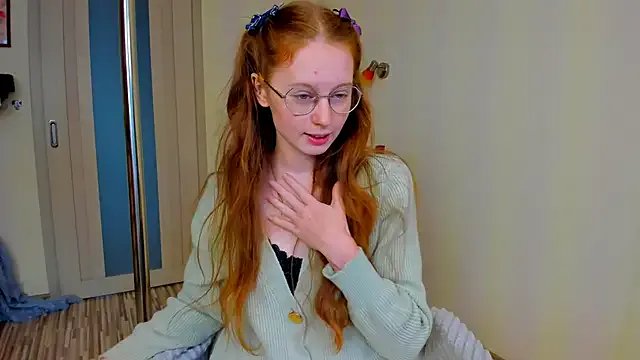 Fire_Luna on StripChat