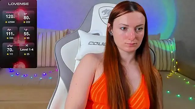 FlamyGold on StripChat