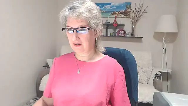 FleurMays on StripChat