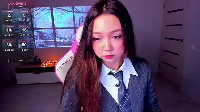 Fluffy_Rose on StripChat