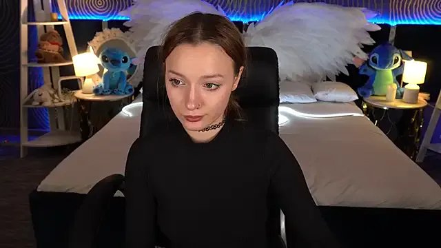 FoxyMayy on StripChat