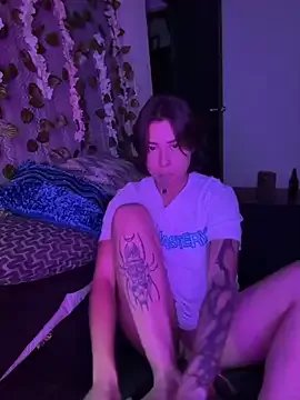 Franchesca_De_Luca on StripChat