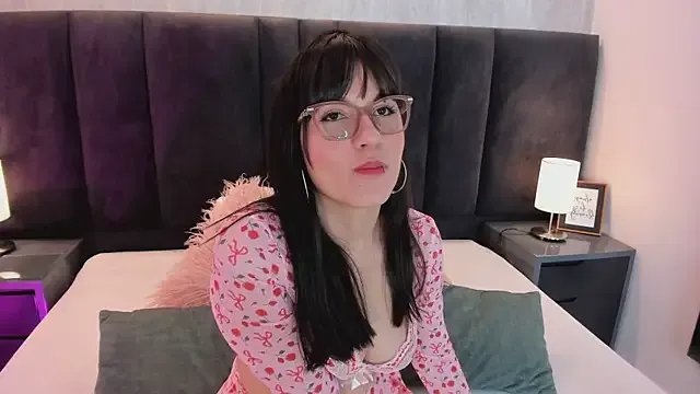 Freyaa__ on StripChat