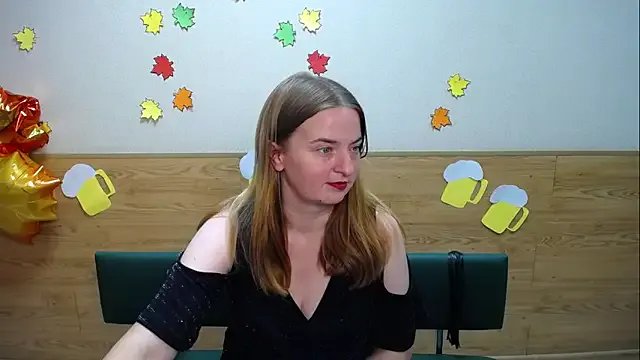 FreyaDak on StripChat