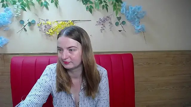 FreyaDak on StripChat