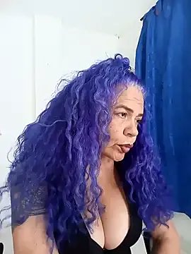 freyadevil333 on StripChat